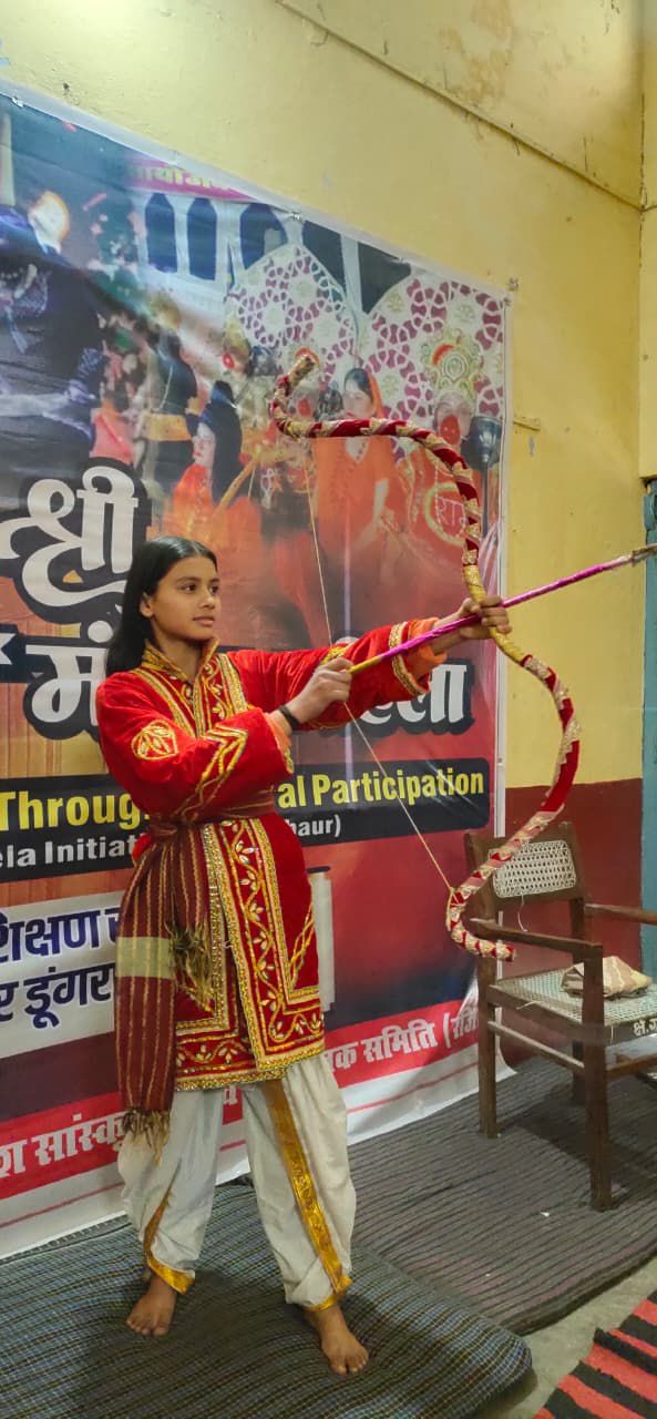 महिला रामलीला का प्रशिक्षण